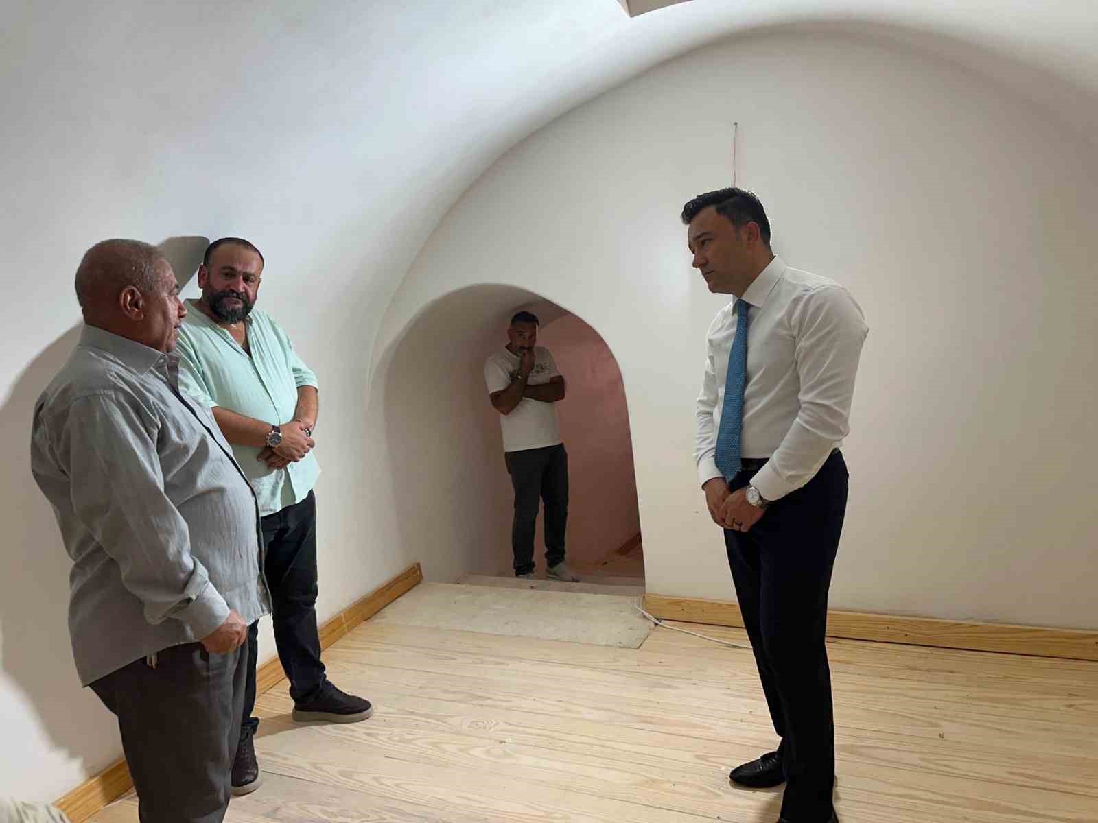 Kırıkhan&rsquo;da Beyazıd-ı Bestami hazretleri t&uuml;rbesinde &ccedil;alışmalar s&uuml;r&uuml;yor