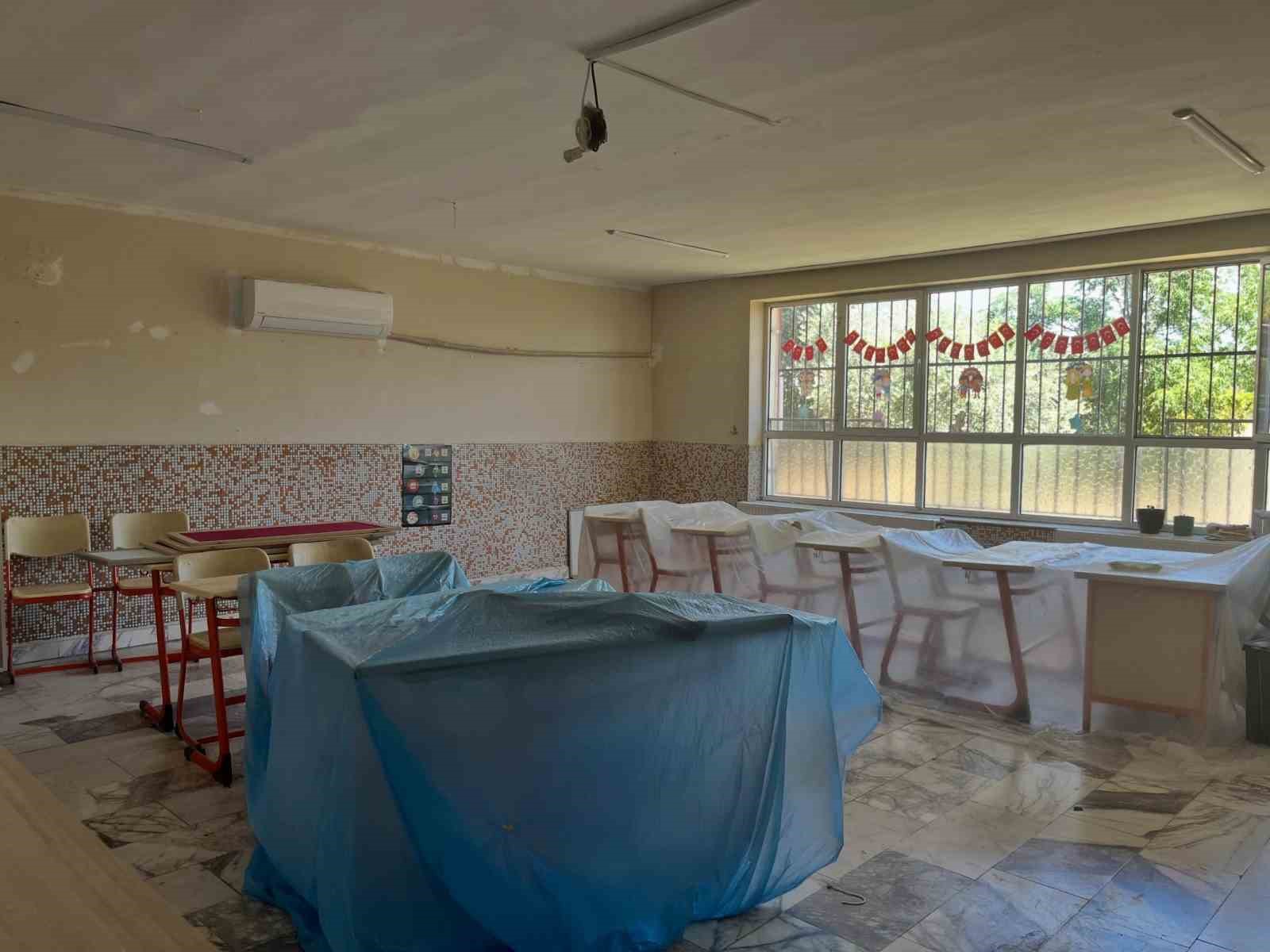 Salavatlı İlkokulu yeni eğitim yılına hazırlanıyor