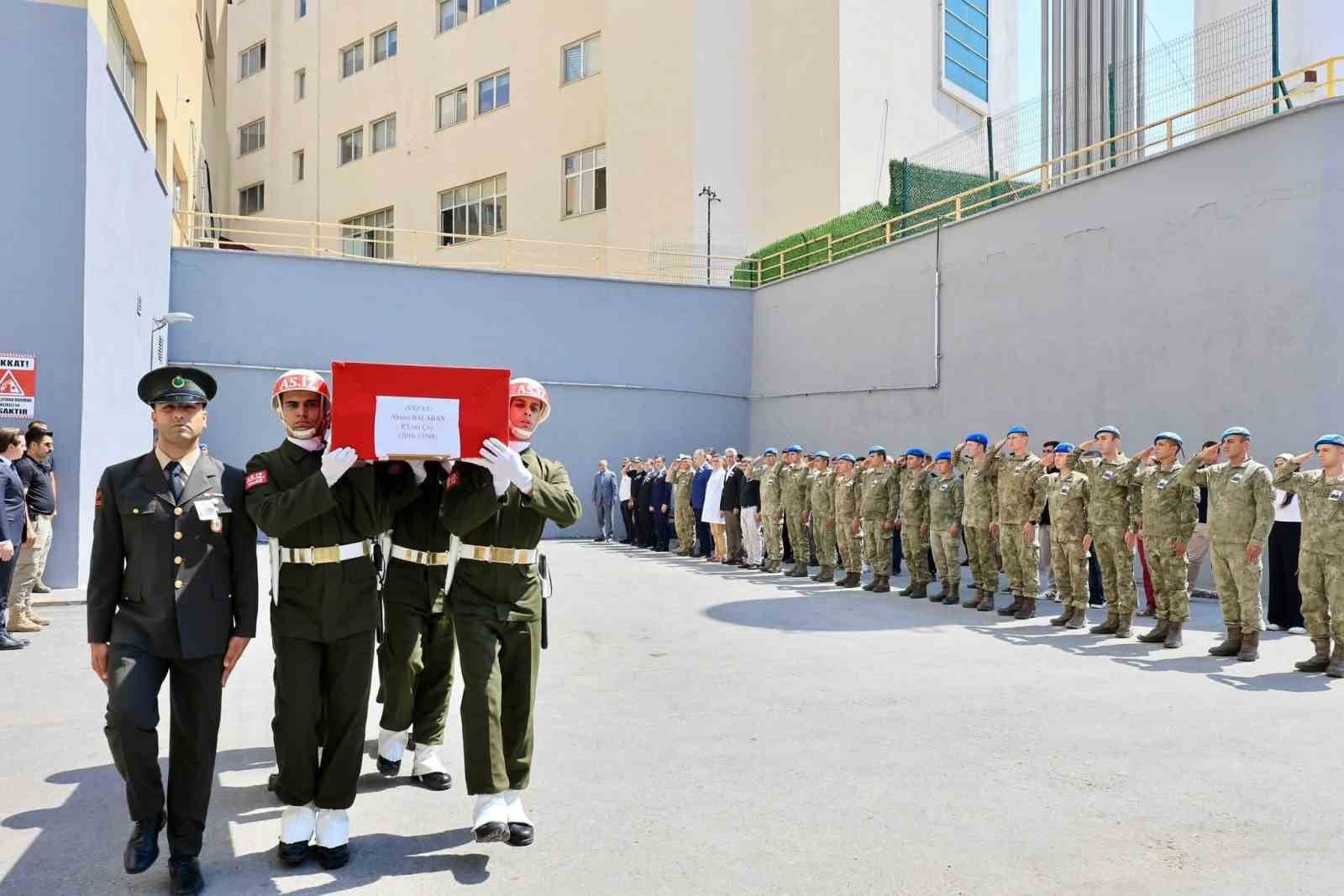 Kazada hayatını kaybeden uzman çavuş için tören düzenlendi