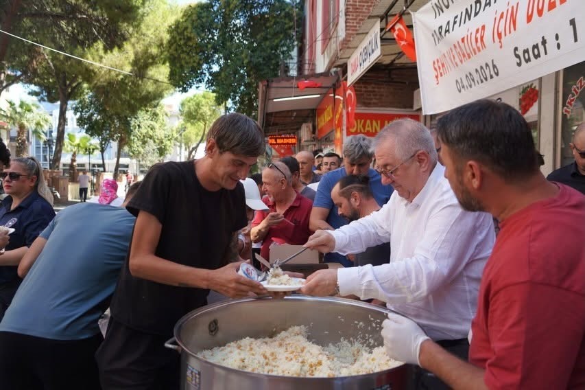 Başkan Ertaş, şehit ve gaziler i&ccedil;in d&uuml;zenlenen hayra katıldı