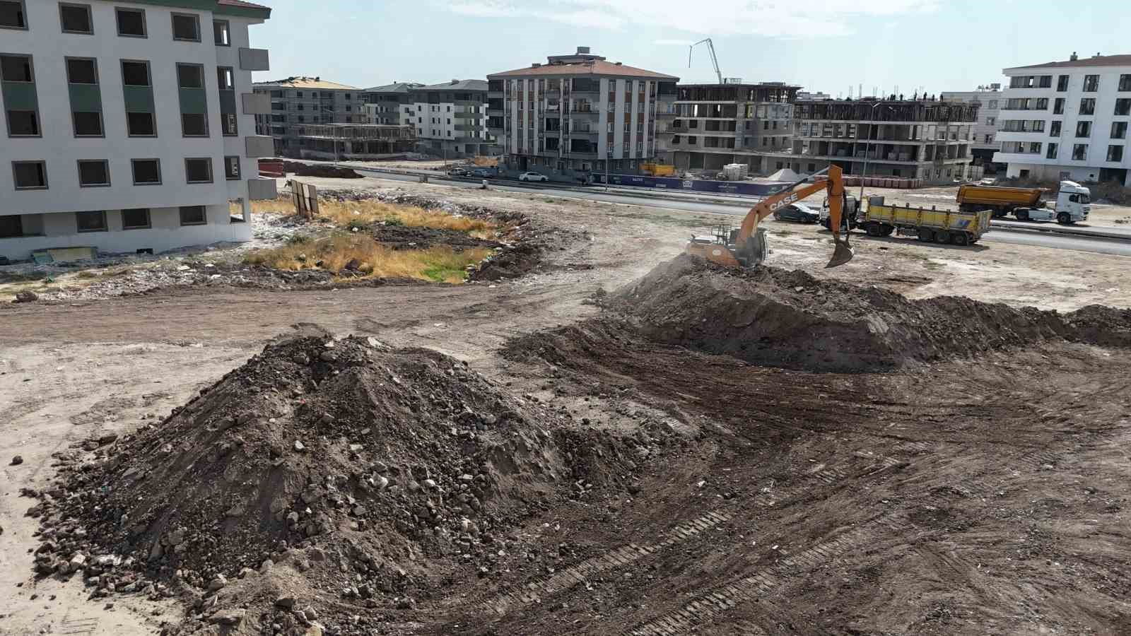 Modern k&uuml;t&uuml;phane projesinde temel atma &ccedil;alışmaları başladı
