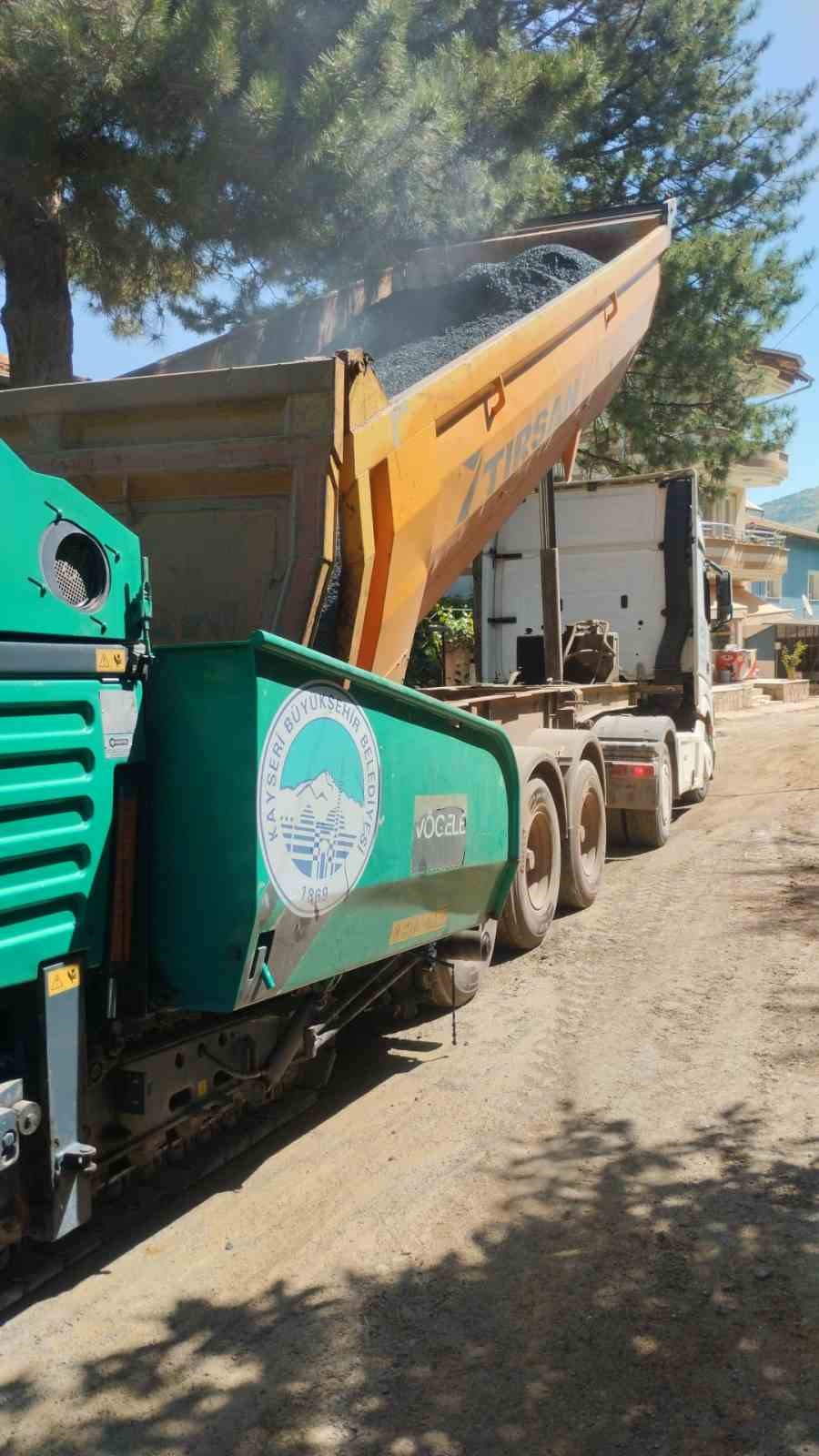 Yahyalı&rsquo;ya 35 milyon TL&rsquo;lik asfalt yatırımı