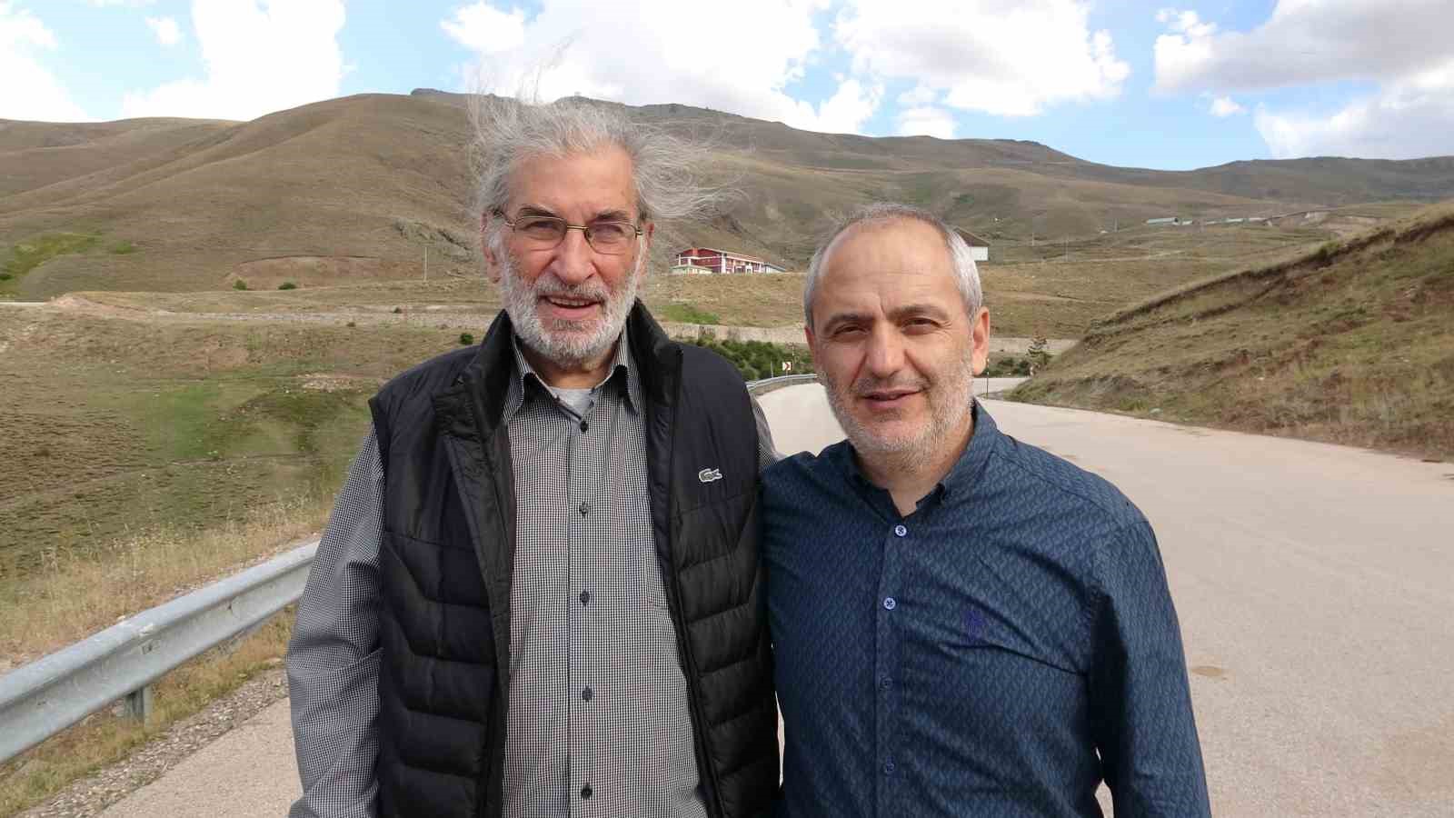 Erzurum’da bir gizemli yol daha: Araçlar vites boştayken yokuş yukarı gidiyor
