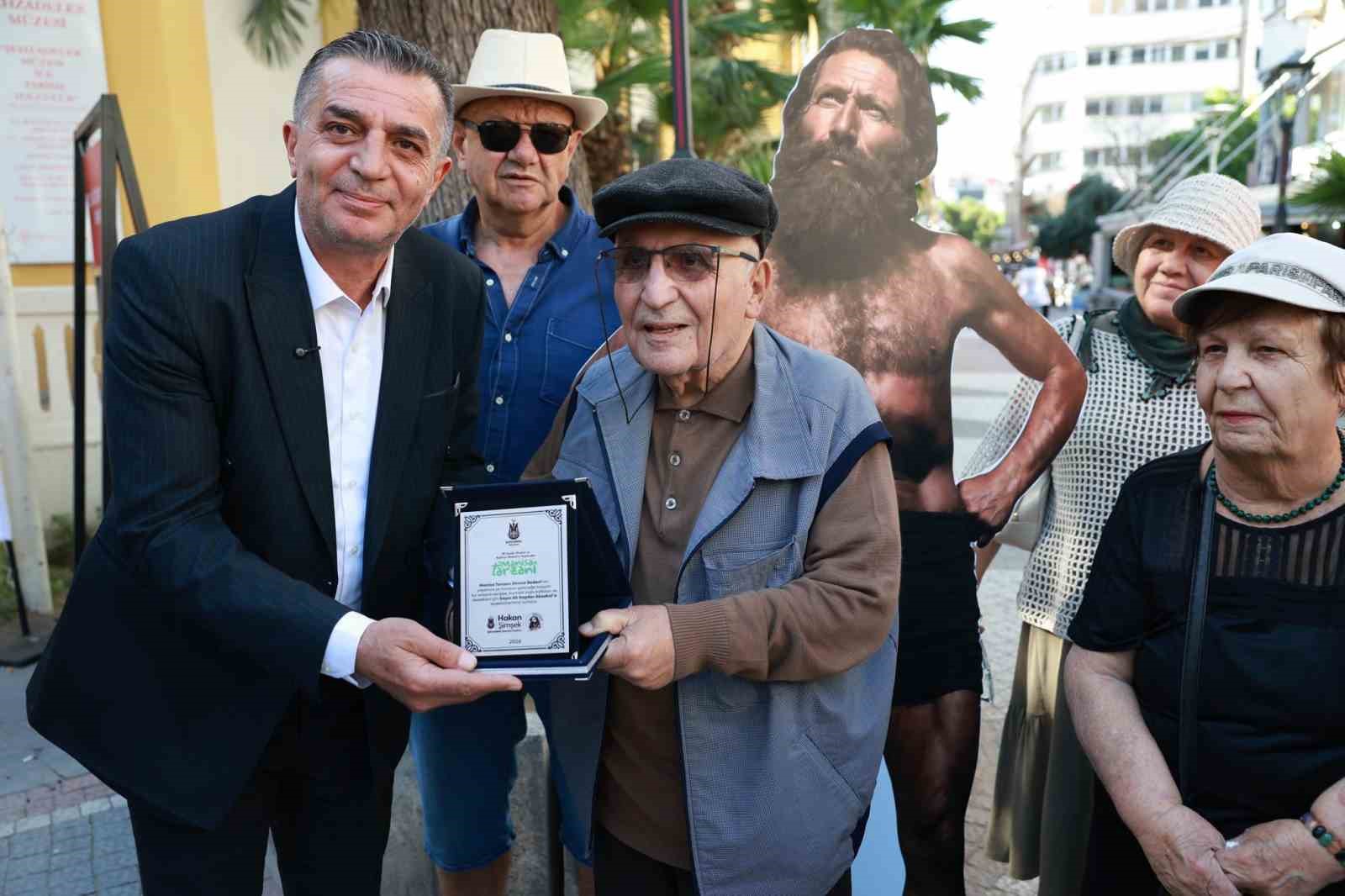 Manisa Tarzanı&rsquo;nın izleri Tarzan Meydanı&rsquo;nda canlanıyor