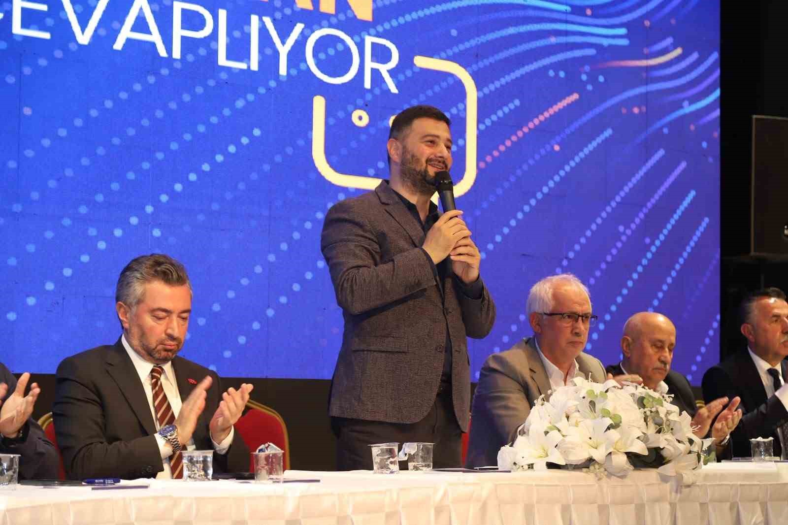 Kağıthane’de vatandaşlar sordu, hizmetler konuşuldu