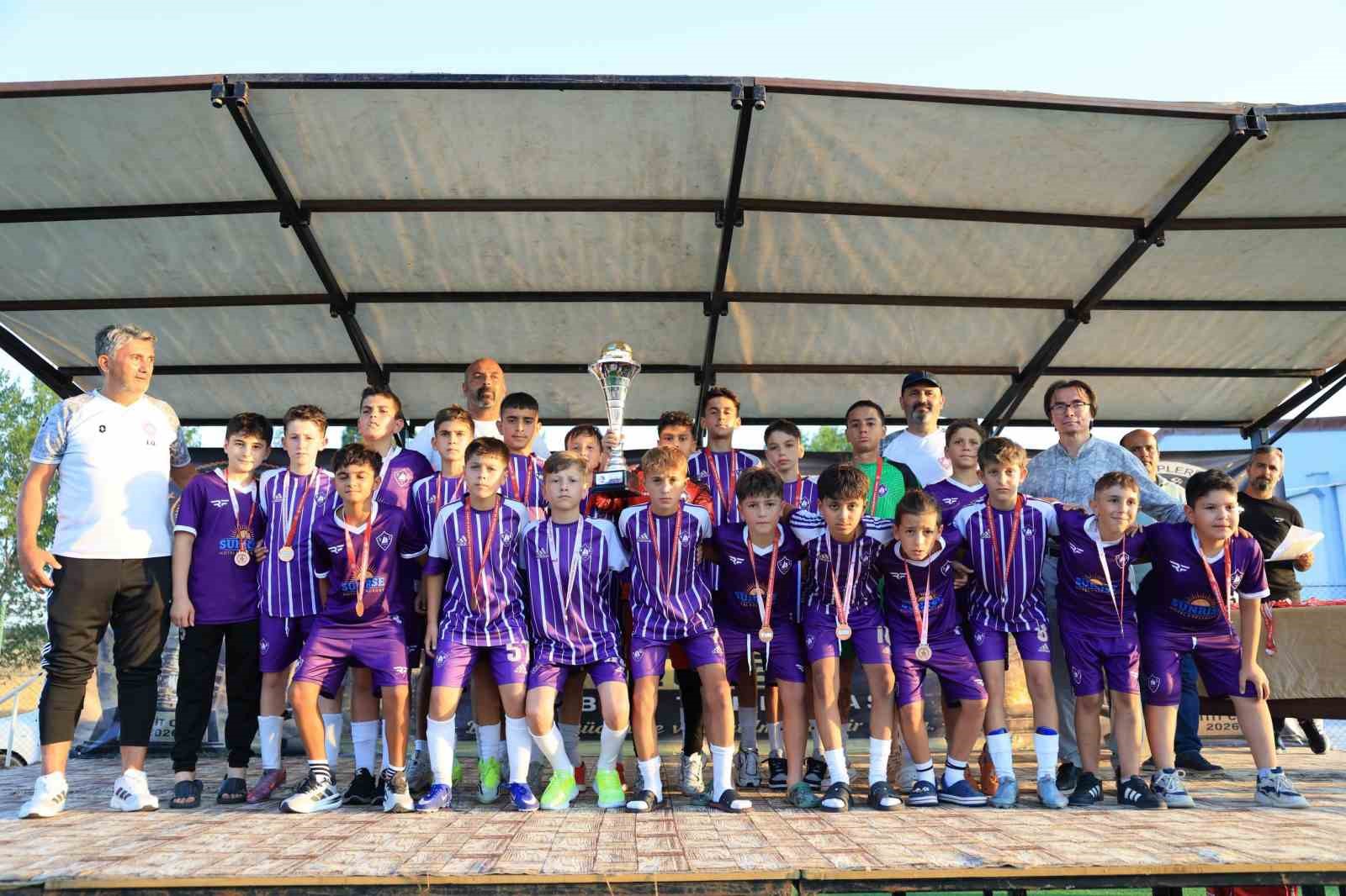 Çorum’da 400 sporcunun katıldığı Hitit Cup’ta şampiyon Samsun ekibi oldu