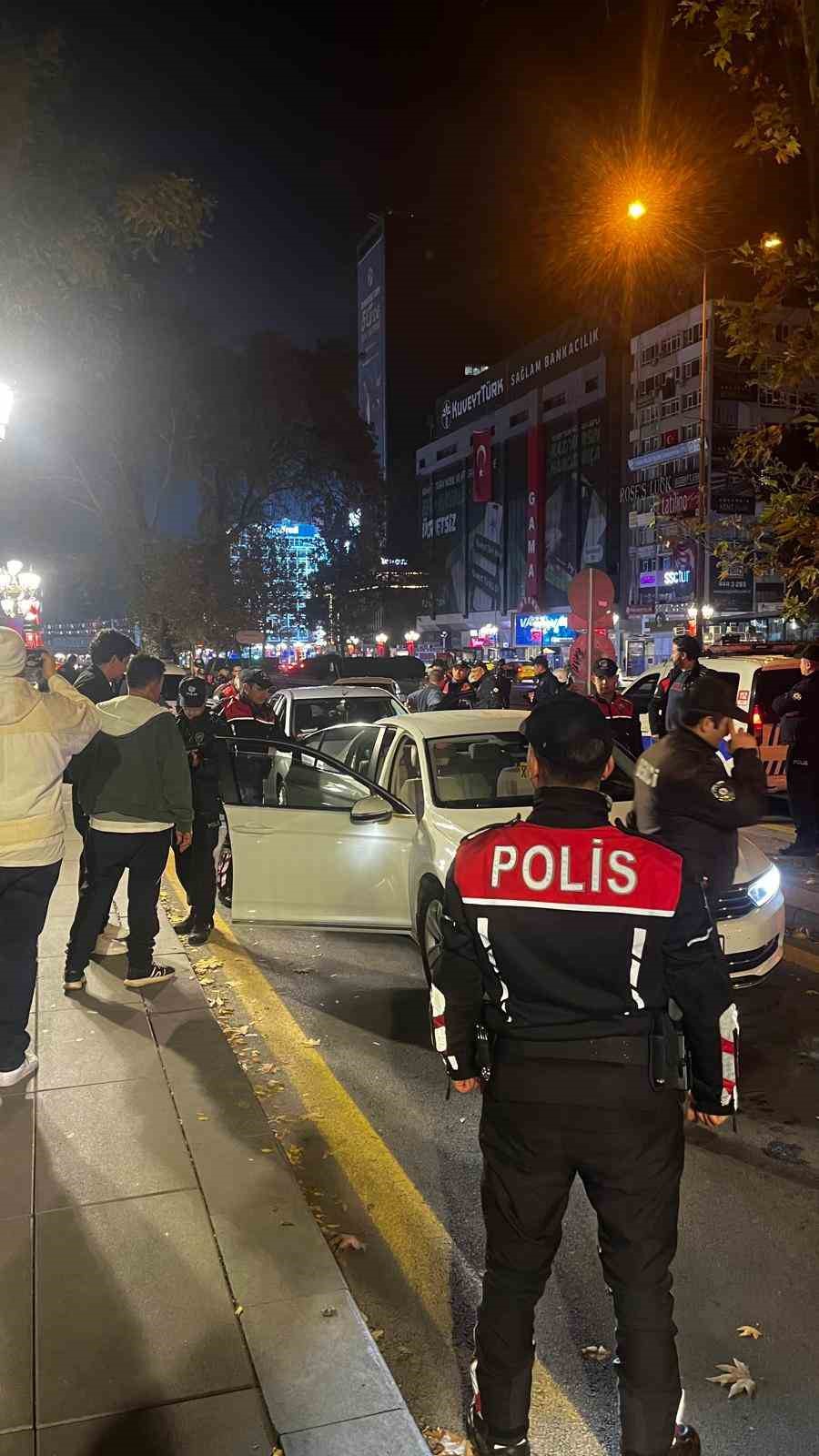 Ankara&rsquo;da TDT Zirvesi kapsamında asayiş ve trafik denetimi yapıldı