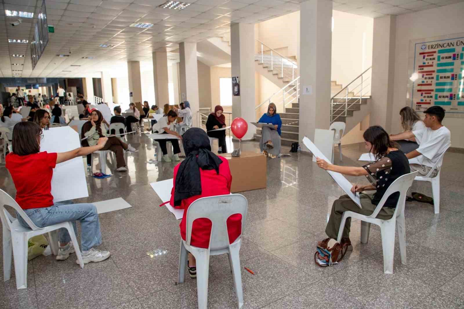 Erzincan’da güzel sanatlar için özel yetenek sınavları yapıldı