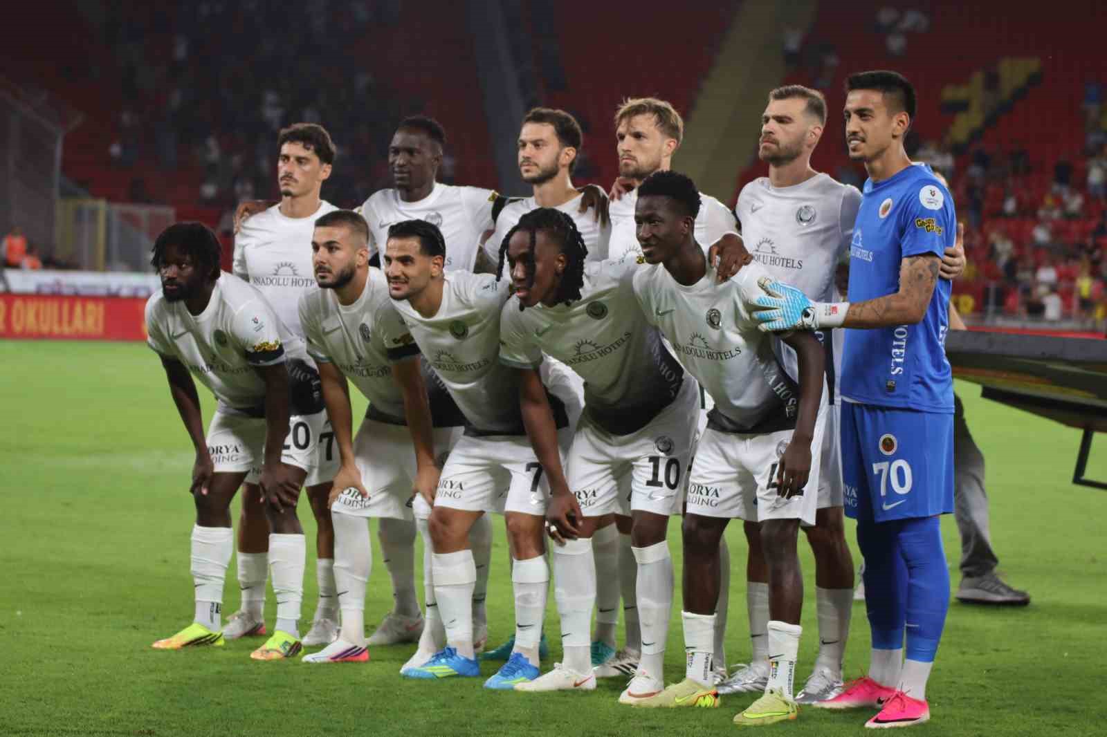 Erzurumspor FK ve Gençlerbirliği 11. randevuda