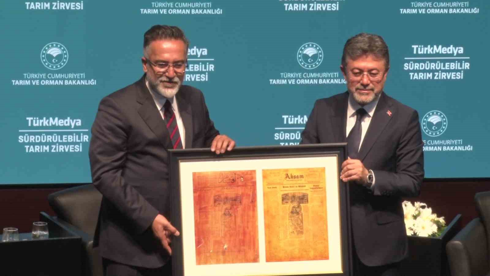 Bakan Yumaklı: " Bu yıl üretim rekoru gelebilir"