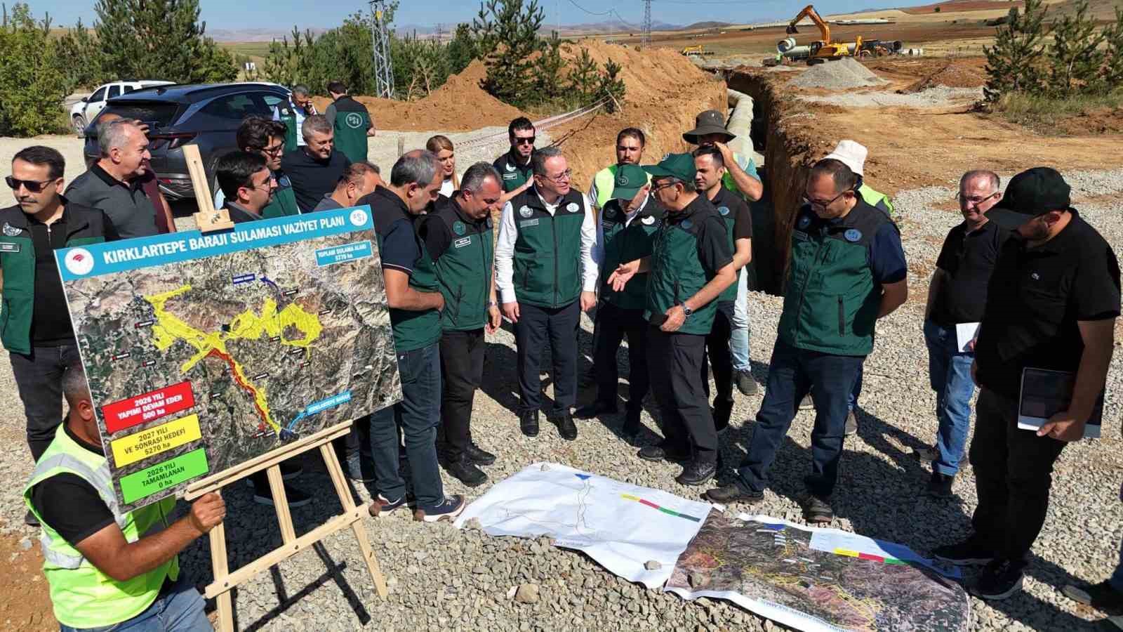 Bayburt Kırklartepe Barajı sulama inşaatında inceleme