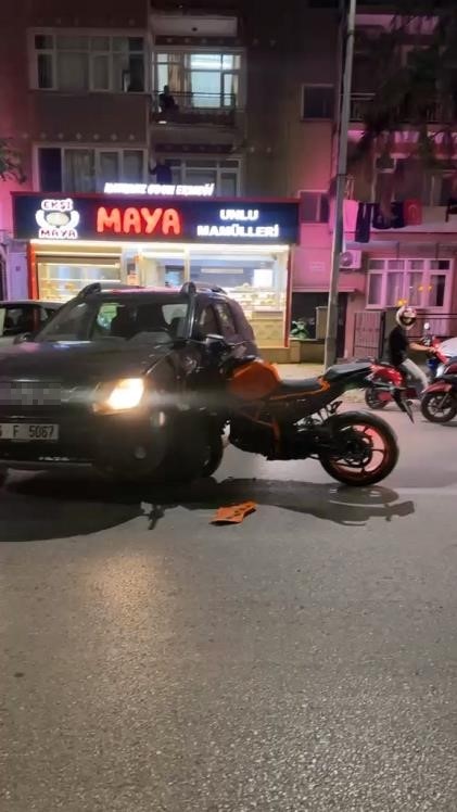 Bursa’da motosiklet ile otomobil çarpıştı: 1 yaralı