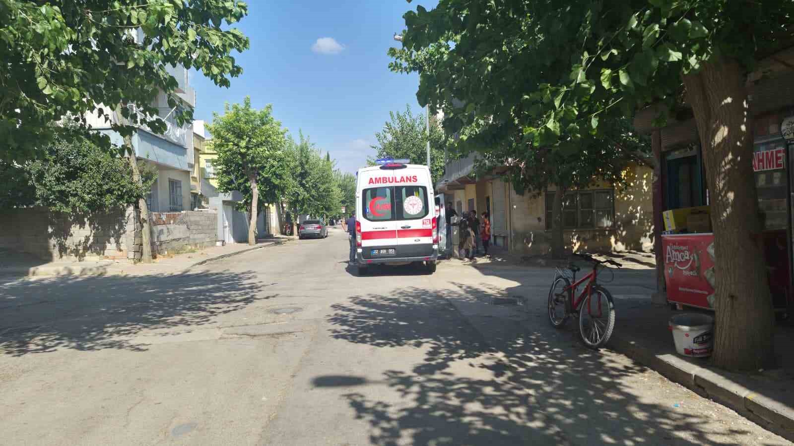 Merdivenlerden düşen çocuk yaralandı