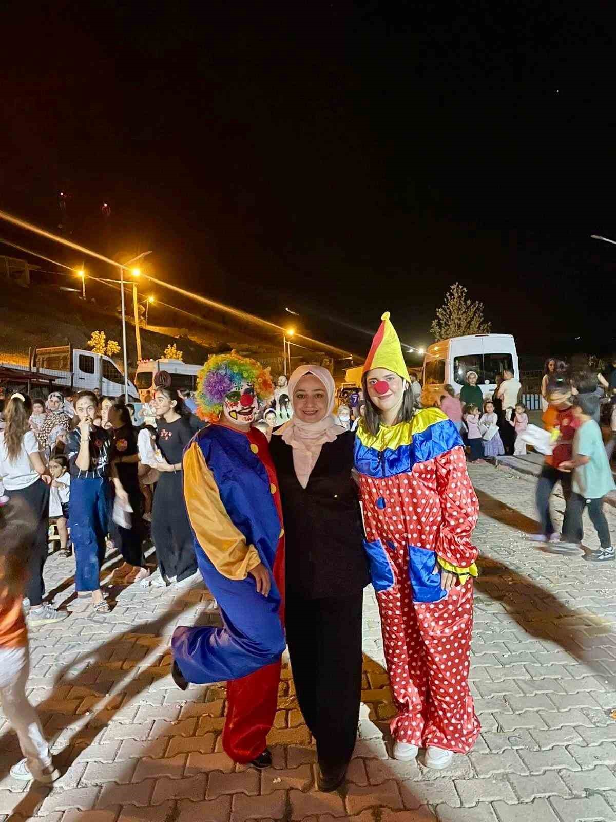 Şırnak’ta köylerde yaz akşamları sinema şöleni başlıyor