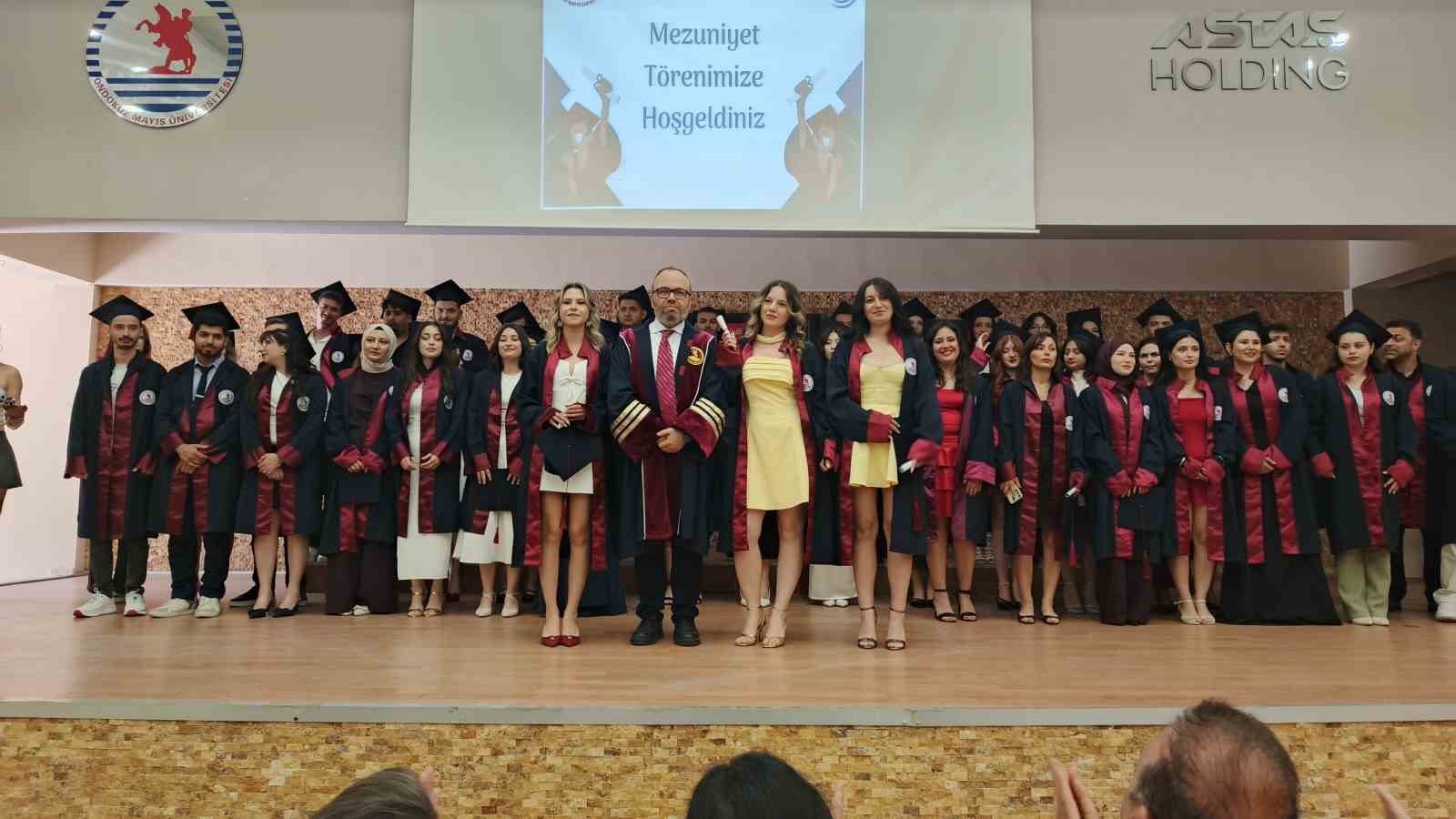 OMÜ Bafra Turizm Fakültesi ve MYO’da mezuniyet coşkusu