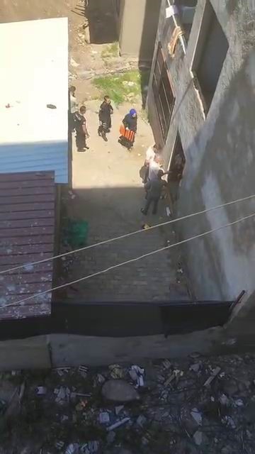 Diyarbakır&rsquo;da iki grup arasında silahlı kavga: 4 yaralı