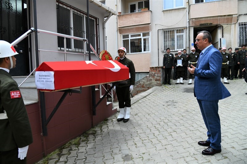 Kıbrıs Gazisi İbrahim Bahçeli son yolculuğuna uğurlandı