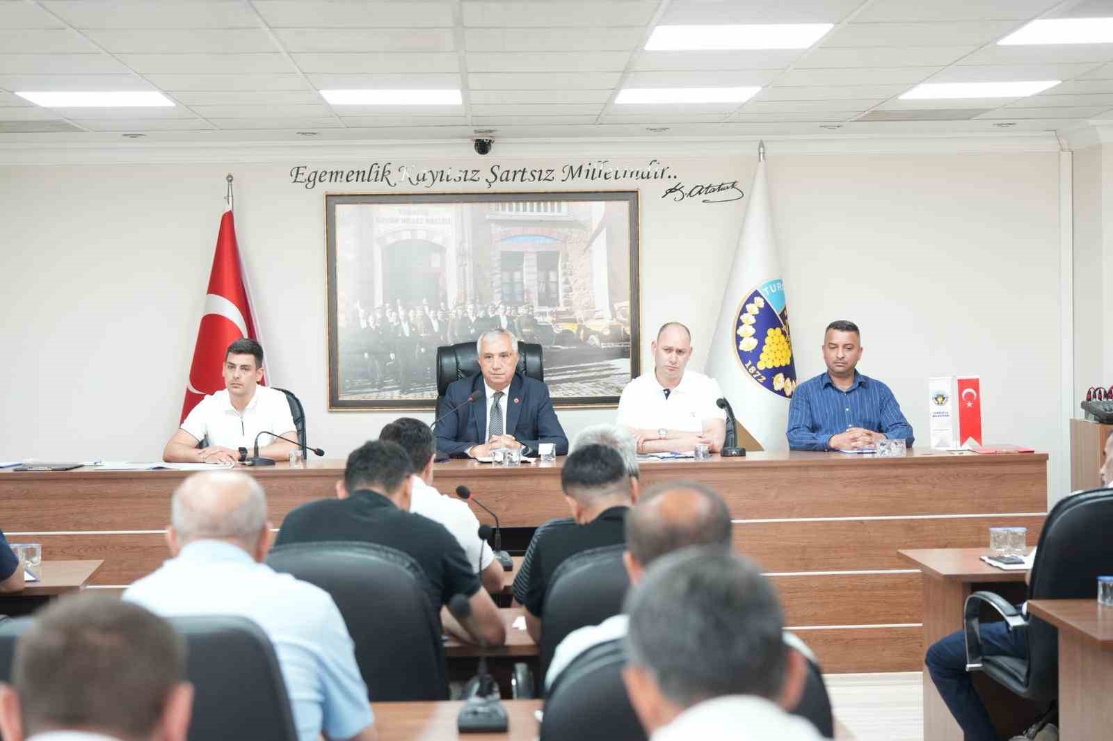 Turgutlu Meclisinde komisyonlar belirlendi