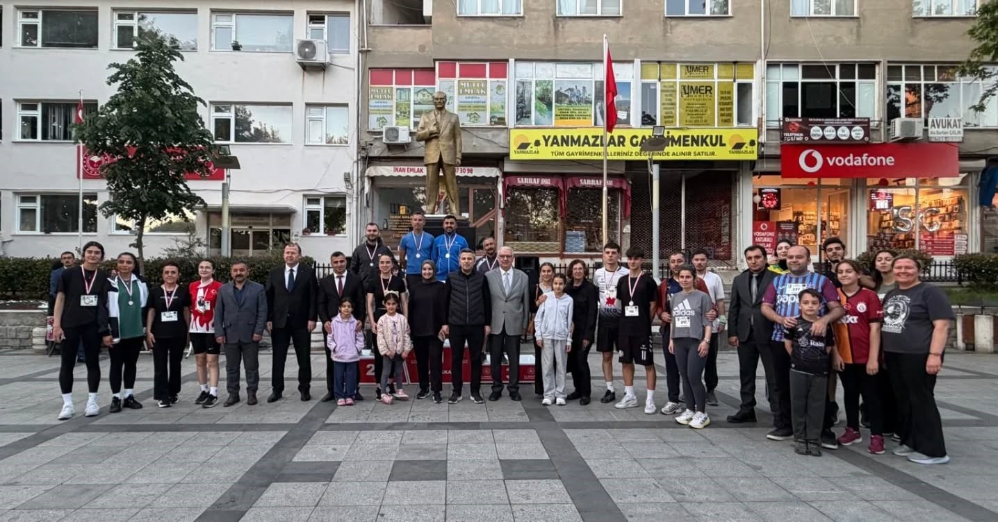 Bayrami&ccedil;&rsquo;te Atat&uuml;rk Koşusu