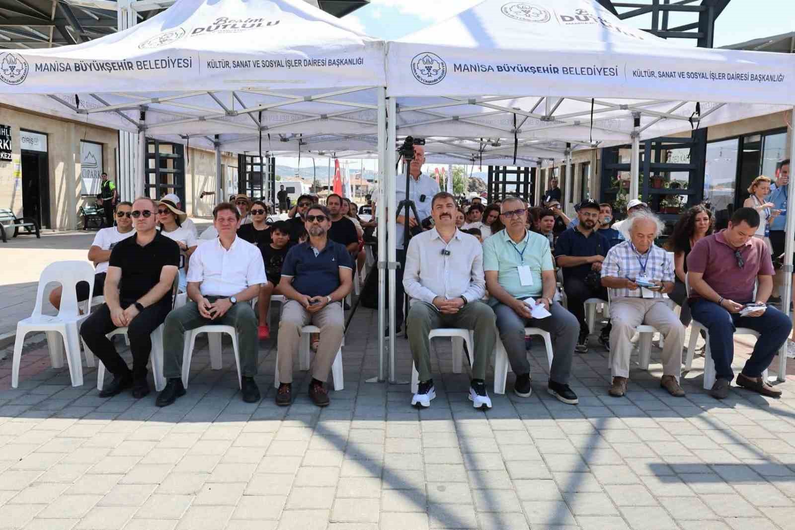 Jeoparkta yıldızlarla buluşma başladı
