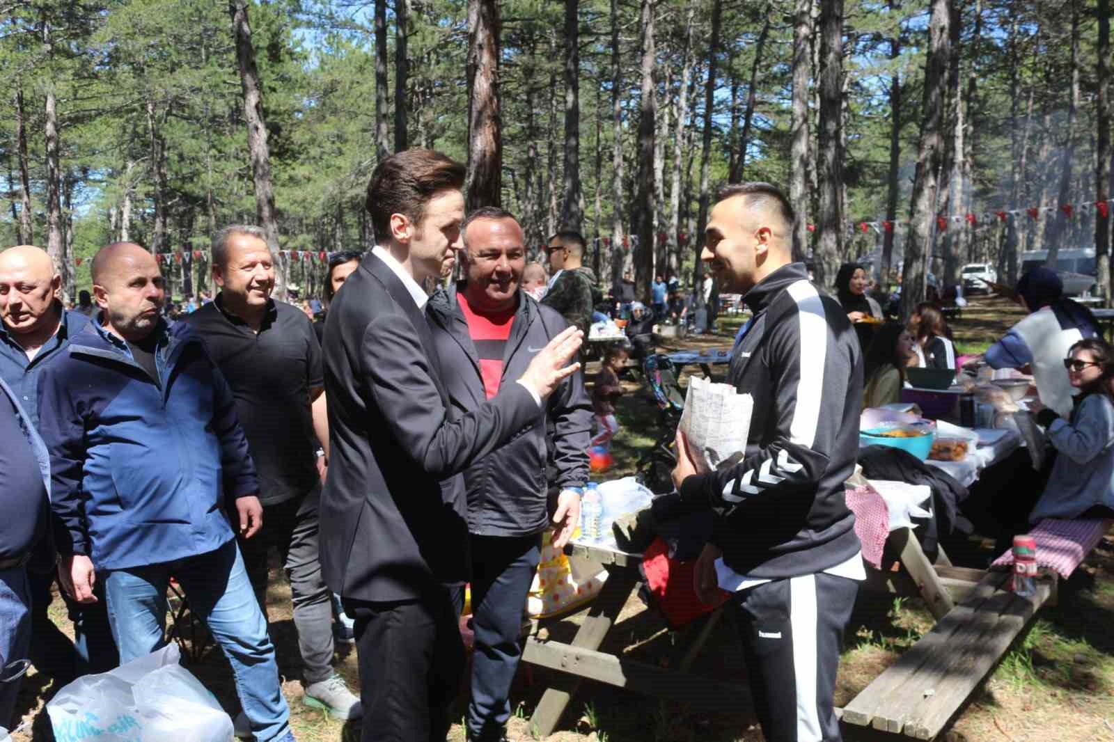 Karabük’te ceza infaz personeli ve aileleri piknikte buluştu