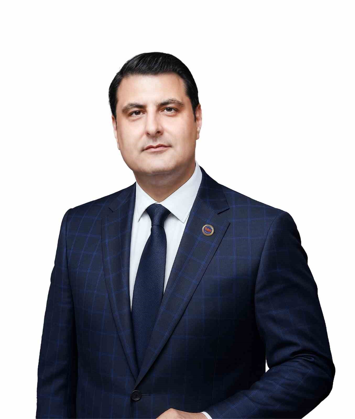 Yılmaz’dan üniversite öğrencilerine büyük destek