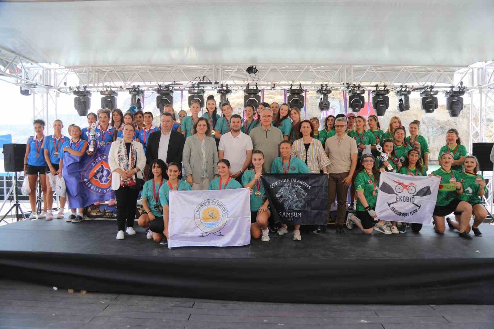 Rumkale’de Dragon Bot şampiyonları kupalarına kavuştu