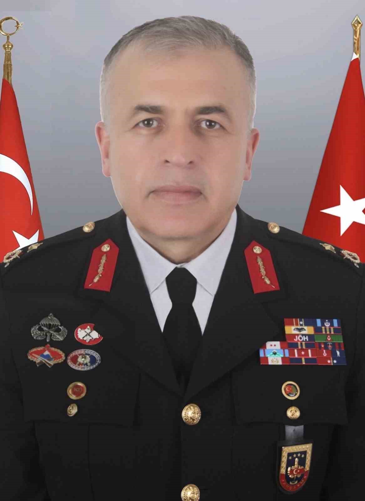 Samsun’da komutanlar değişti