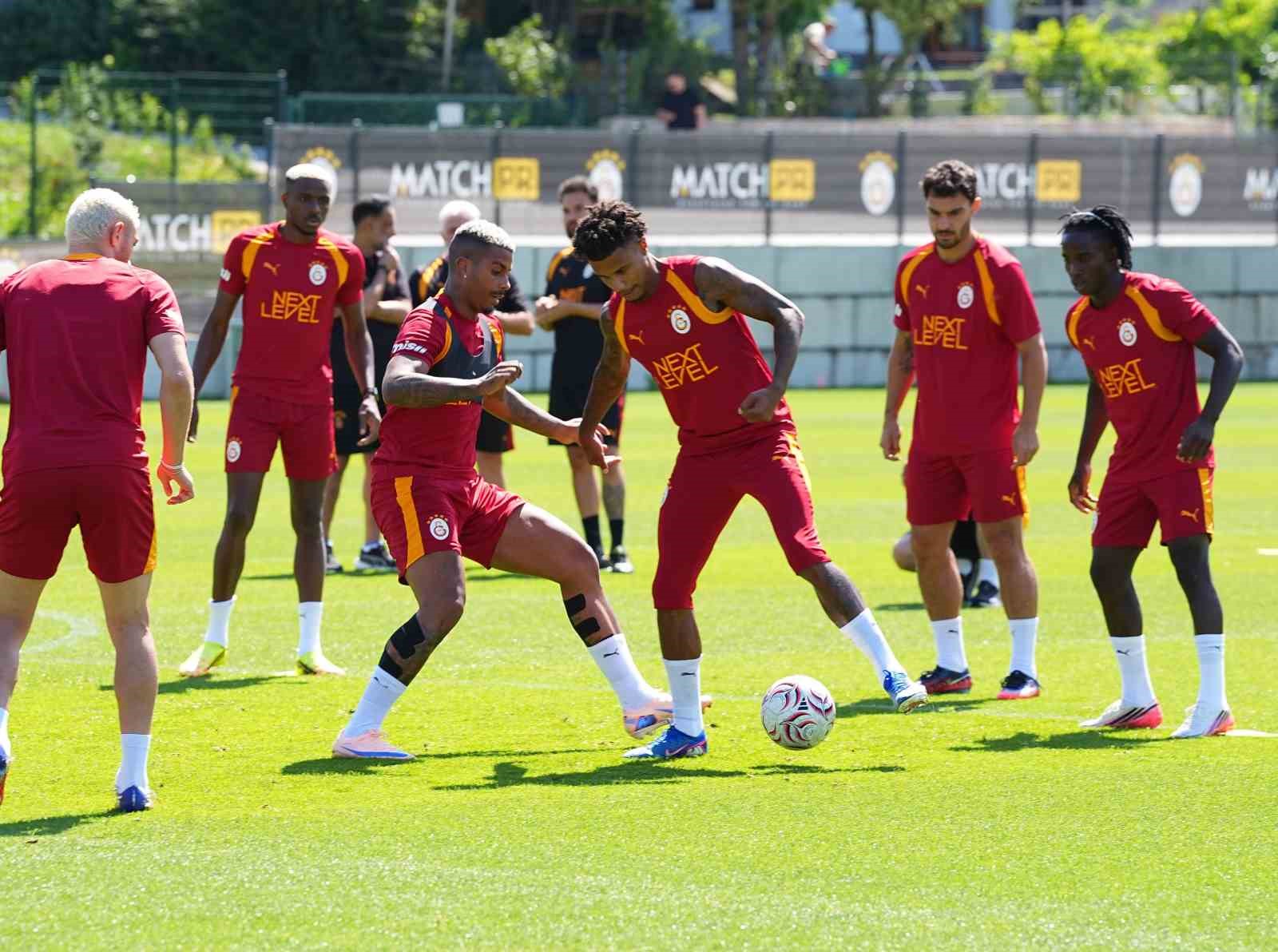 Galatasaray, yeni sezon hazırlıklarını Avusturya&rsquo;da s&uuml;rd&uuml;rd&uuml;