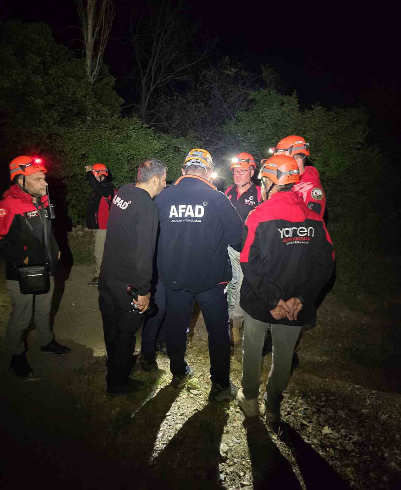 Akşehir&rsquo;de 3 g&uuml;nd&uuml;r aranan kadın ormanlık alanda sağ bulundu