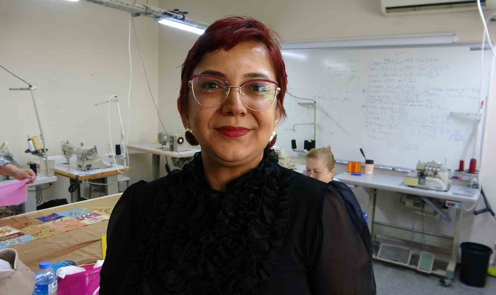 20 yıllık azim &ouml;ğretmenliğe kavuşturdu: 20&rsquo;nci kez girdiği KPSS ile hayaline ulaştı
