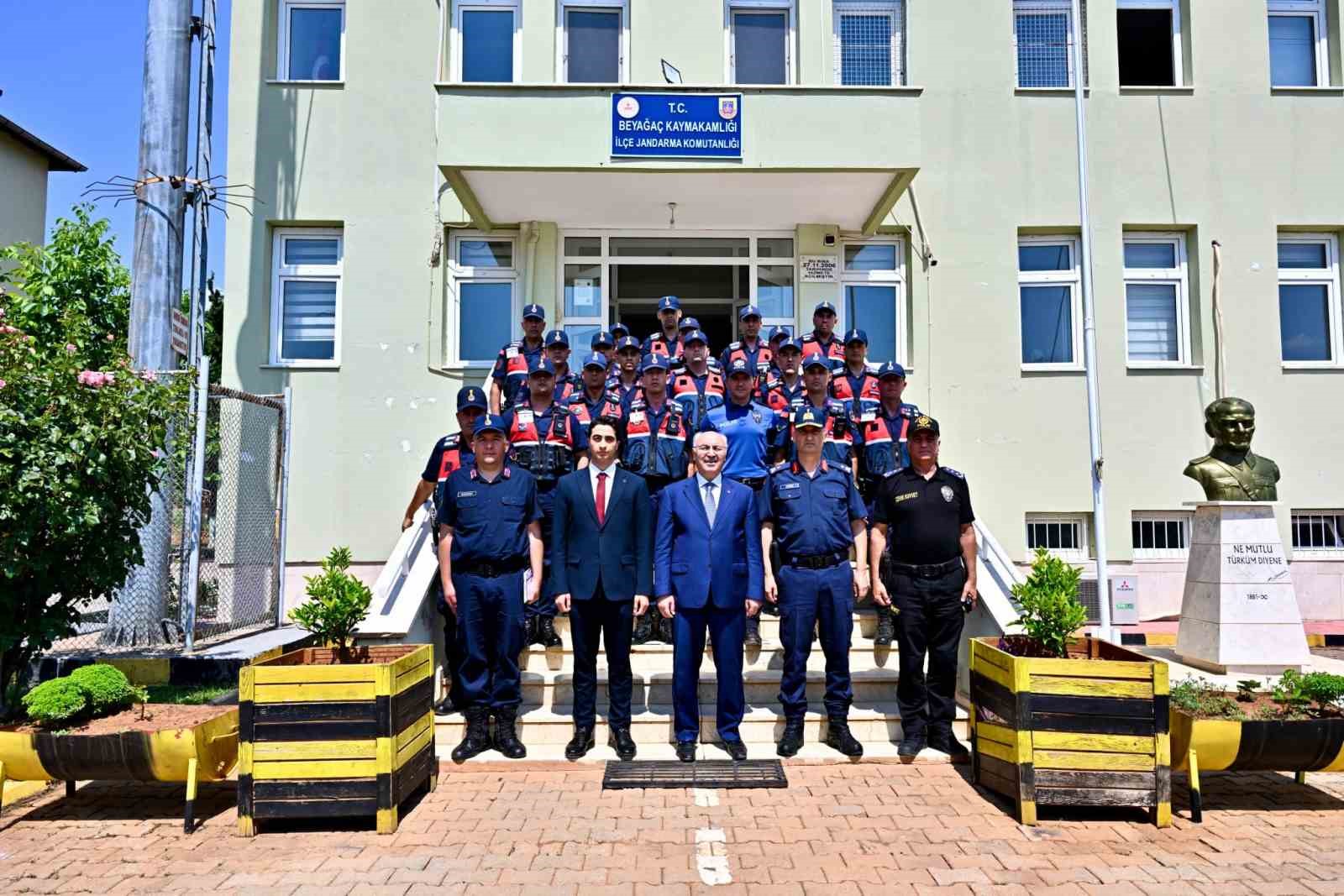 Denizli Valisi Yavuz Selim K&ouml;şger Beyağa&ccedil;&rsquo;ta temaslarda bulundu