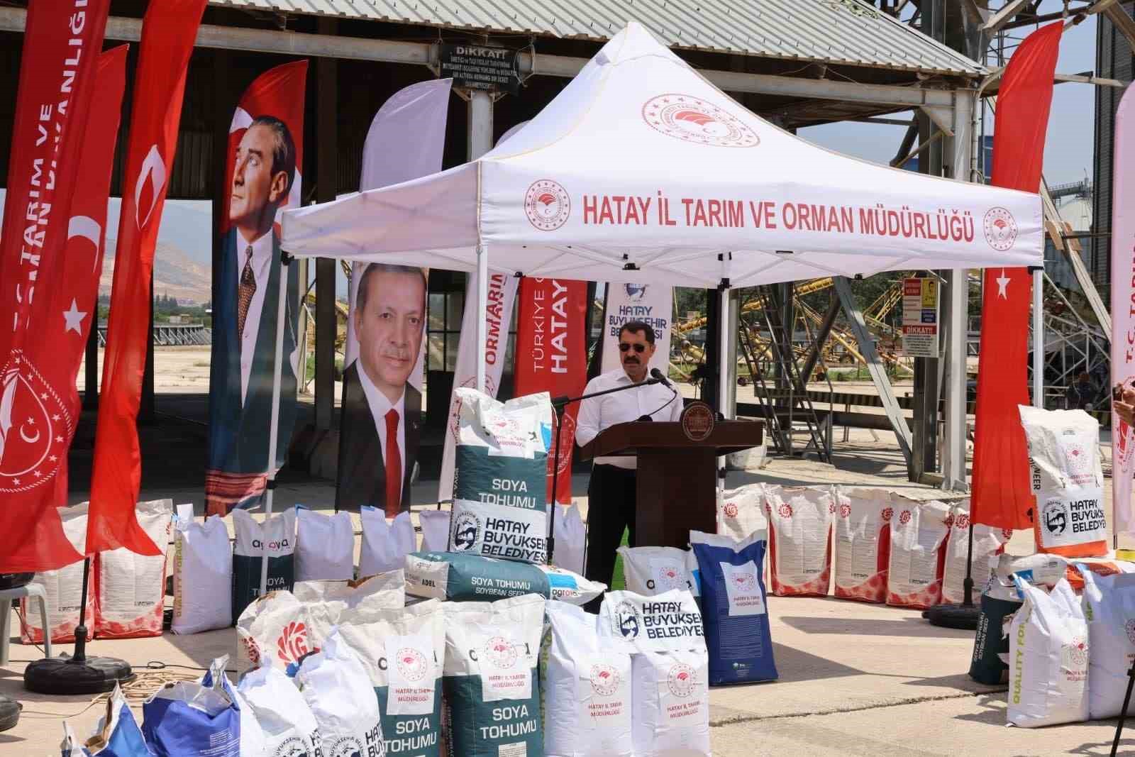 Kırıkhan&rsquo;da 30 milyon liralık tohum desteği &uuml;reticilere ulaştırıldı
