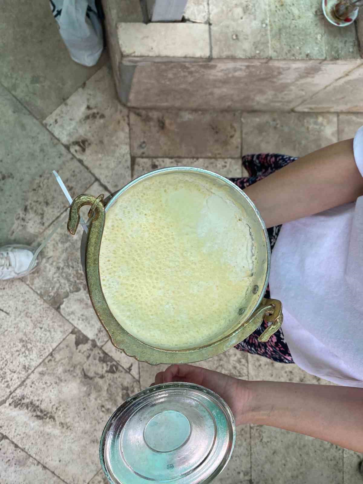 Tavas’ın en ’iyi yanık kokulu koyun yoğurdu’ ve ’kavunu’ belirlendi