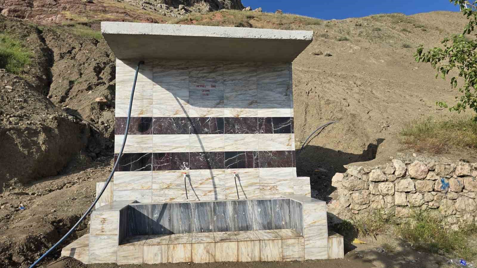 Duyarlı kardeşlerden örnek davranış