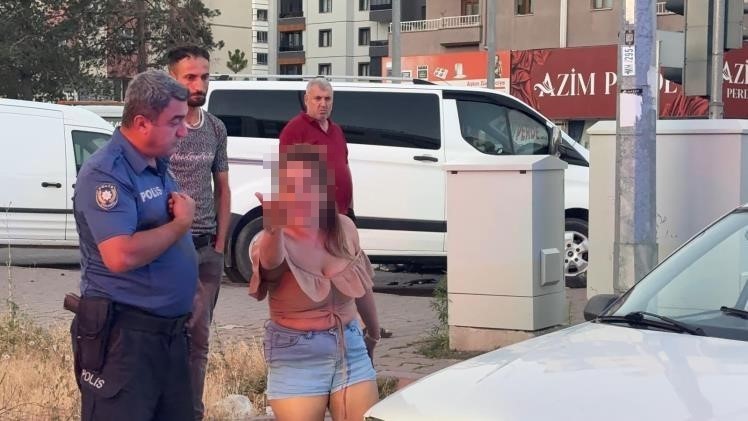 2.77 promil alkoll&uuml; yakalanan aday s&uuml;r&uuml;c&uuml;n&uuml;n ehliyeti daimi iptal edildi