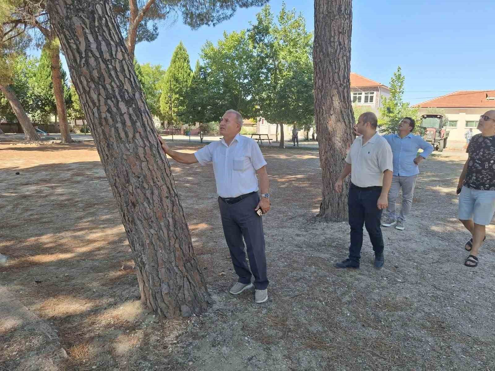 Sarıgöl’de okullara yeni eğitim yılı incelemesi
