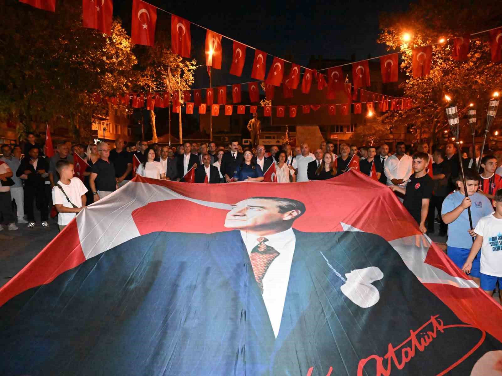 Başkan Akın, Manyas’ın kurtuluşunu kutladı