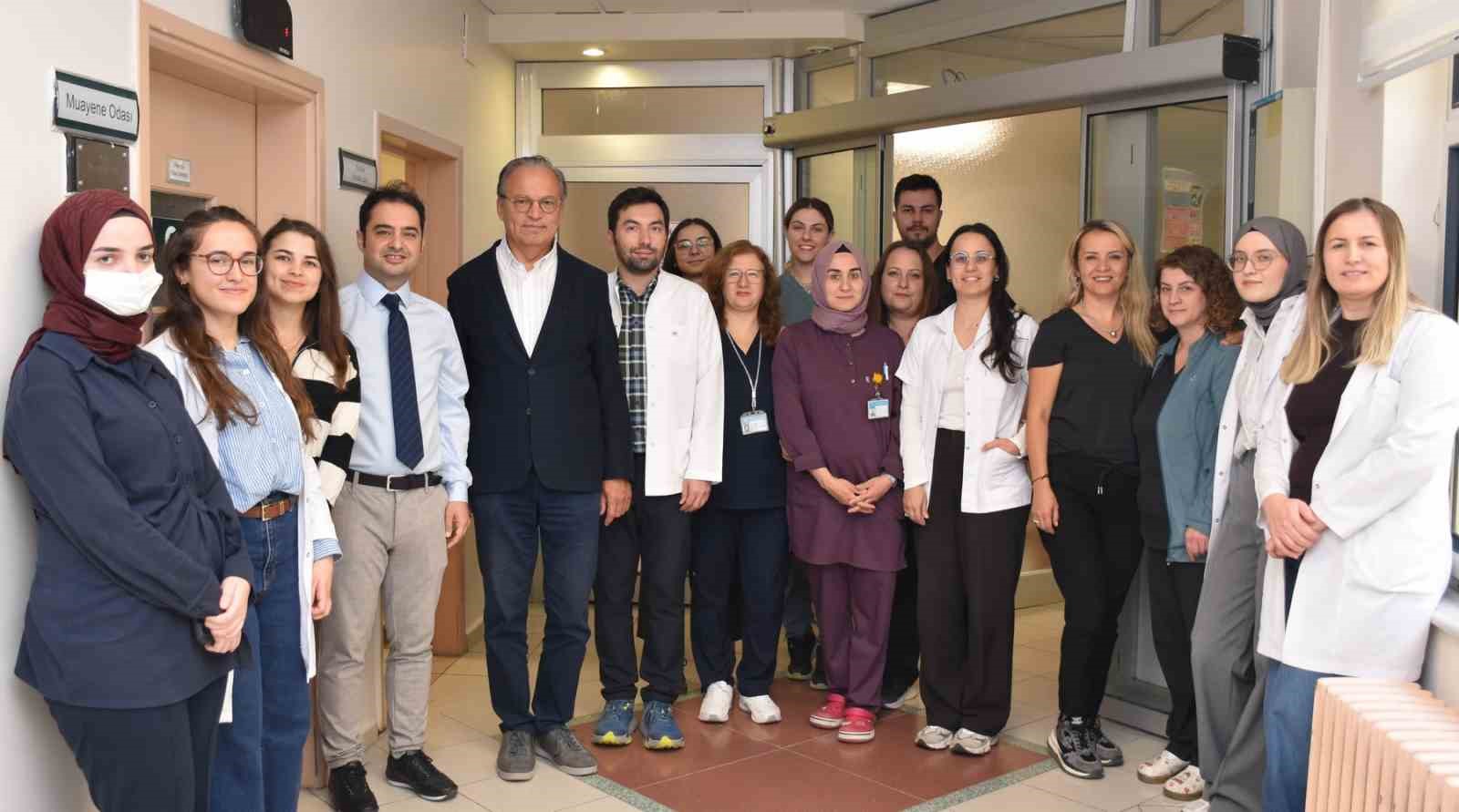 ESOGÜ Kontakt Lens Polikliniği yenilenen altyapısıyla kişiye özel görme rehabilitasyonu sunuyor