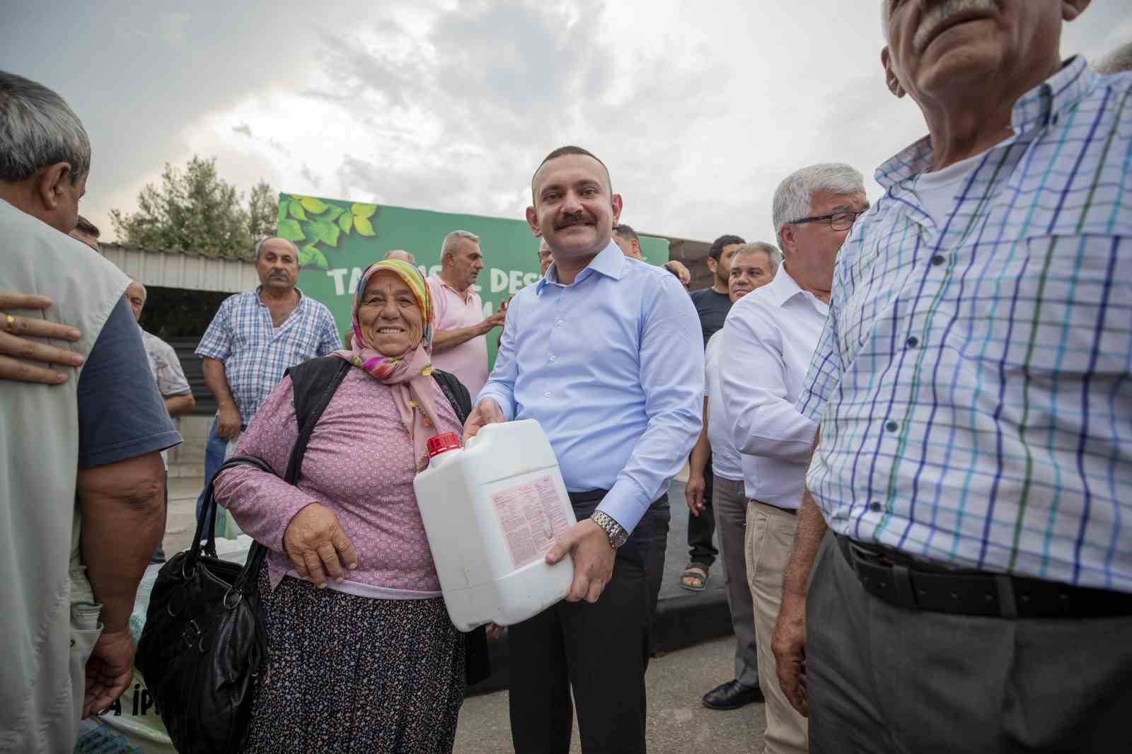 Mersin Büyükşehir Belediyesinden üreticiye nefes aldıran tarımsal destek