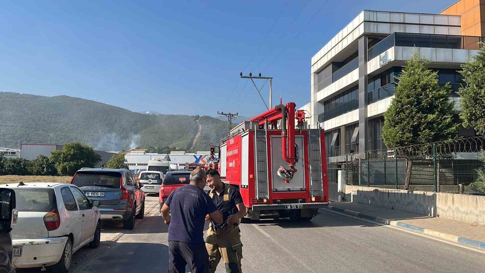 Bursa’da tekstil fabrikasında korkutan yangın