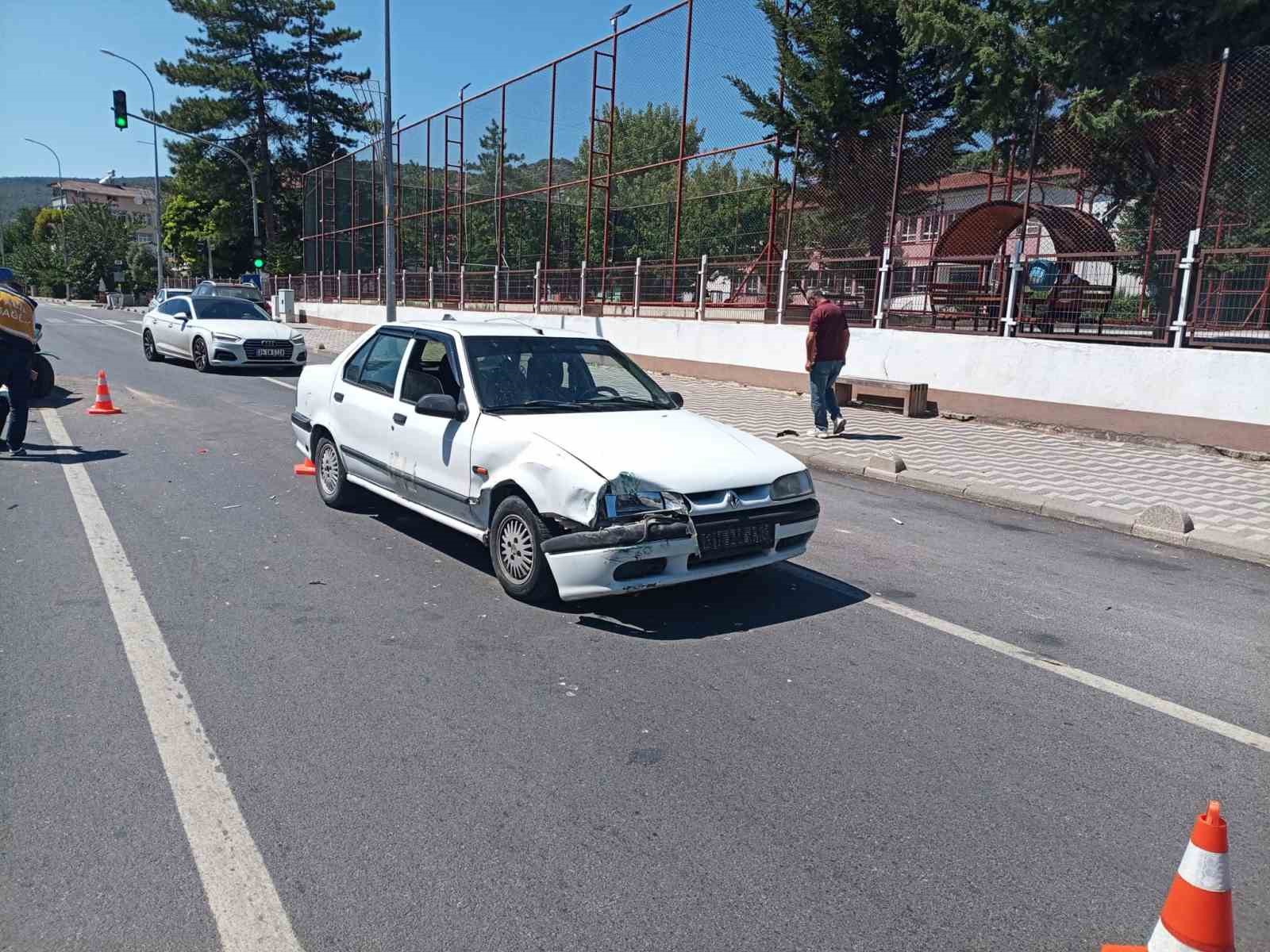 Bilecik’te meydana gelen trafik kazasında 1 kişi yaralandı