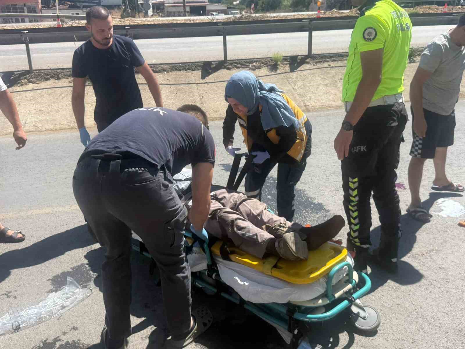 Kula&rsquo;da elektrikli bisiklet kazası: 58 yaşındaki s&uuml;r&uuml;c&uuml; yaralandı