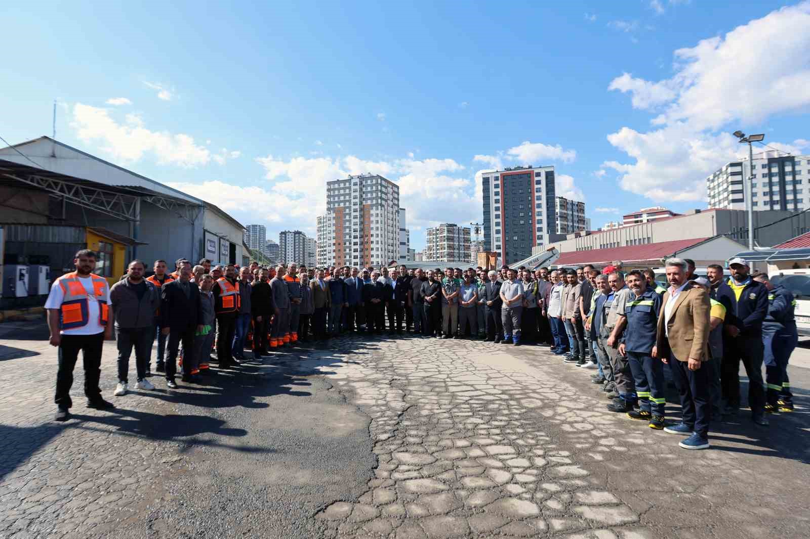 Başkan Yal&ccedil;ın&rsquo;dan bayramın kahramanlarına teşekk&uuml;r