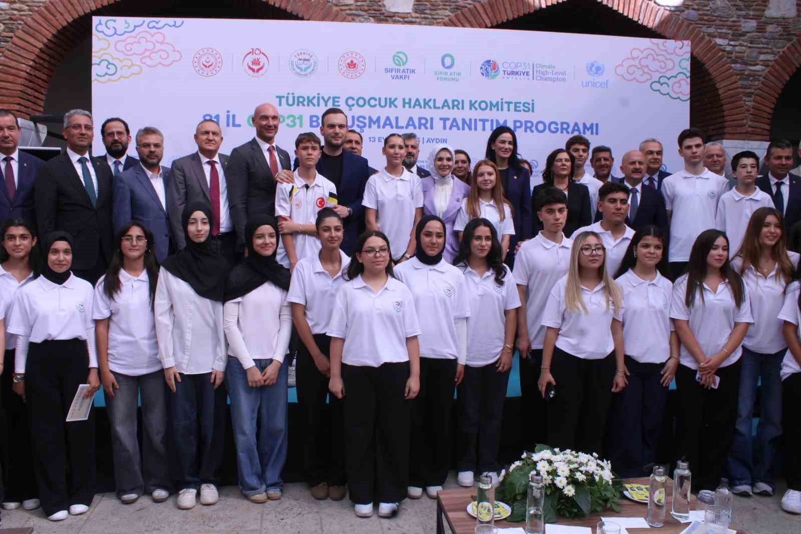 Aile ve Sosyal Hizmetler Bakanı G&ouml;ktaş: "İklim değişikliğinin y&uuml;k&uuml;n&uuml; en fazla &ccedil;ocuklarımız taşıyor"