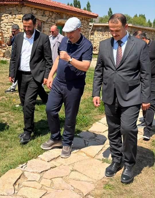TİHEK Başkanı Şahin Demirözü’nde ziyaretlerde bulundu
