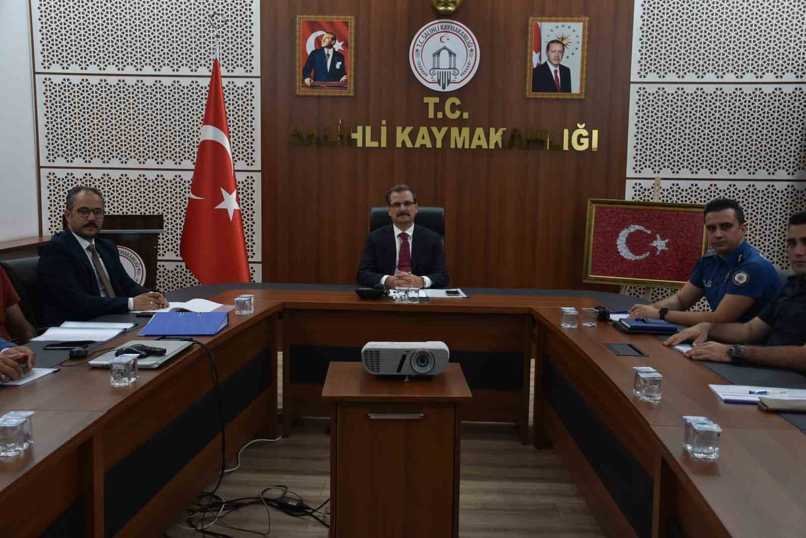 Salihli’de KPSS öncesi güvenlik zirvesi