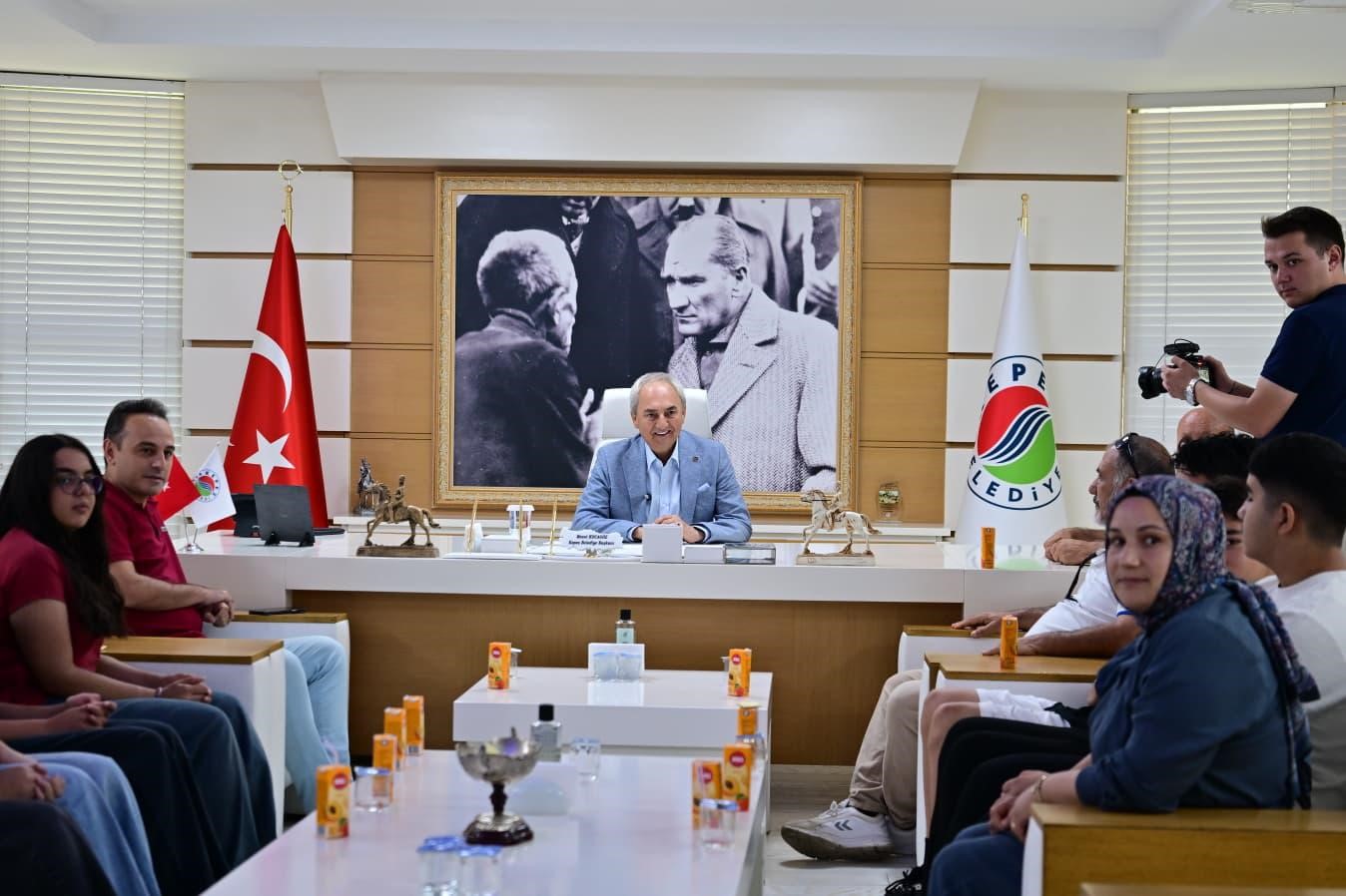 Kepez&rsquo;in eğitim kurslarından LGS ve YKS başarısı