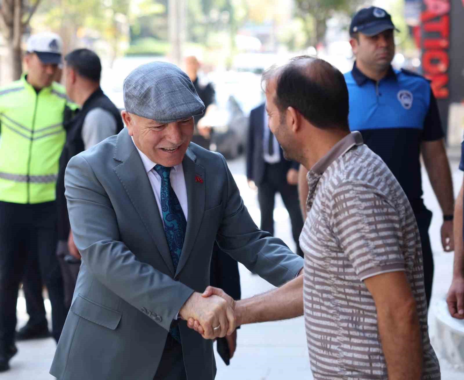 Başkan Sekmen, Mumcu Mahallesi sakinleriyle buluştu