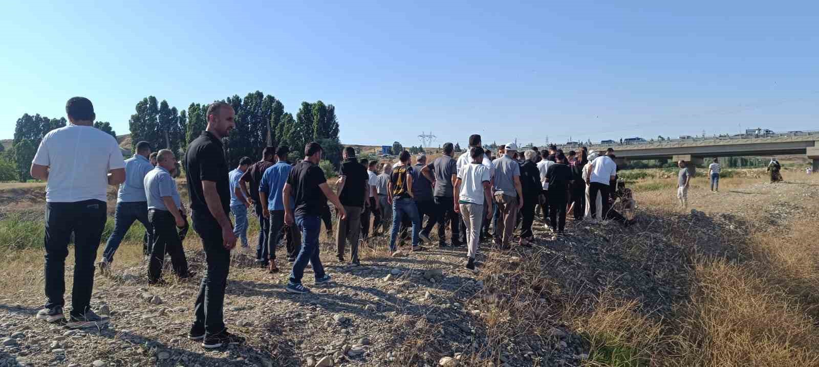 Batman &Ccedil;ayı&rsquo;nda akıntıya kapılan 22 yaşındaki gen&ccedil; hayatını kaybetti